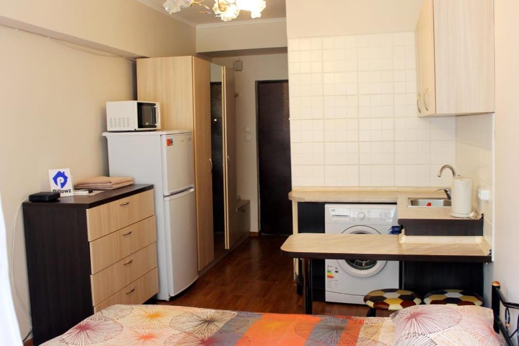 Apartments Zhambyl 159 Almaty Eksteriør bilde